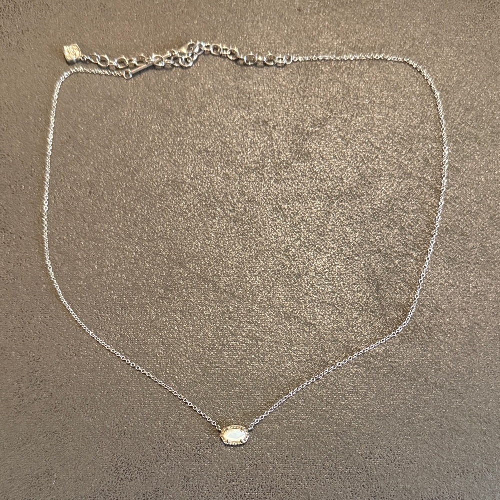 Kendra Scott Silver Necklace with Oval Pendant